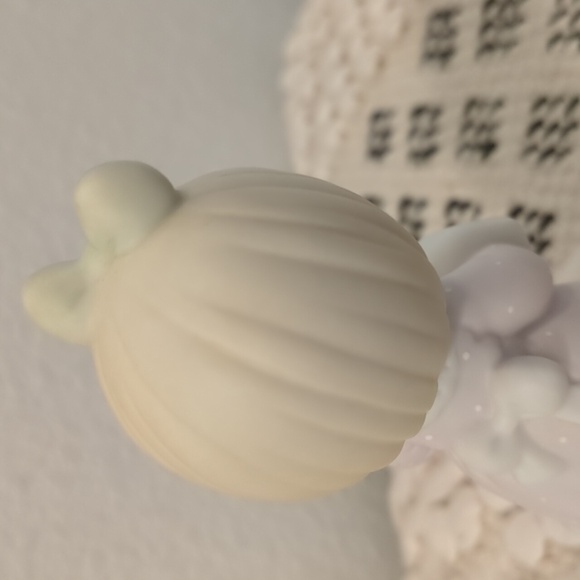 Precious Moments A Special Delivery 521493 - Picture 10 of 16